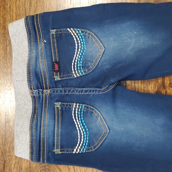 Girls Lee pull on dark wash jeans size 4T - Picture 5 of 5